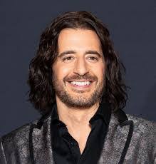 Heather Starkey's Instagram, Twitter & Facebook