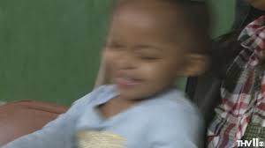 How to introduce your young children to your pets