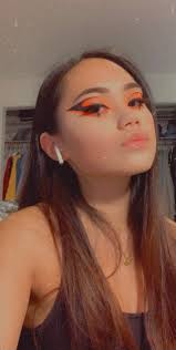 Liners and Lessons: Featuring Sydney Tan — The Avenue Magazine.