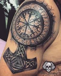 Slavyanskie I Skandinavskie Tatuirovki Eskizy S Photos Celtictattoosleeve Photos Skandi In 2020 Wikinger Tattoos Wikinger Tattoo Wikinger Kompass Tattoo