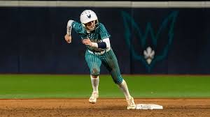 UNCW Wins Second Straight Game to Begin Season