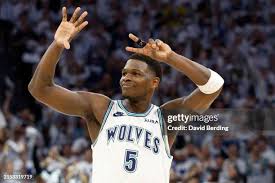 34,366 Anthony Edwards Photos & High Res Pictures