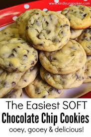 Mom S Famous Easy Chocolate Chip Cookies Cookies Recipes Chocolate Chip Soft Chocolate Chip Cookies Recipe Simple Chocolate Chip Cookie Recipe