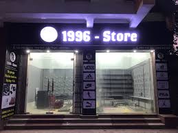 Làm biển quảng cáo tại vĩnh phúc - Shop giày 1996 Store - Quảng ...