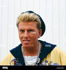 Frank Weyer's Instagram, Twitter & Facebook