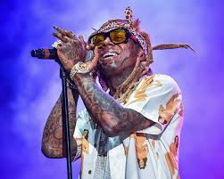 Поделиться lil wayne feat foushee — gold fronts (2021) lil wayne feat rich the kid, youngboy never broke again — body bag (nobody safe 2020) Lil Wayne Song Uproar Inspires Viral Dance Challenge Time