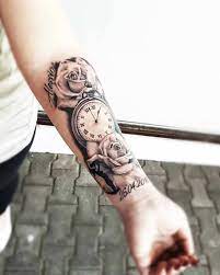 Tatouage Avant Bras Homme Motifs Et Styles Varies Tatouage Avant Bras Tatouage Avant Bras Homme Tatouage Homme Style