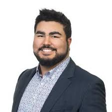 Alexander Moulton's Instagram, Twitter & Facebook