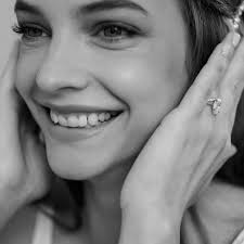 Barbara Palvin's Engagement Ring and Wedding Bands