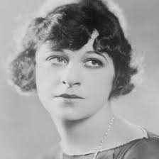 Performances Magazine