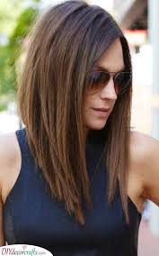This deep part look with curly waves instantly gives the hair more volume. Medium Length Hairstyles For Women 30 Shoulder Length Hairstyles