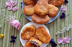 Piroschki Russische Leckeres Rezept Fur Teig Verschiedene Fullungen Rezept Rezepte Piroschki Lecker