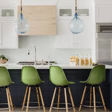 With six speed options and a maximum airflow of 860 cfm, this ducted option can handle output from both gas. 28 Stylish Range Hoods Ideas For Kitchen Hoods For Ovens