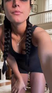 cmrj zjel (@cmrj.zjel)