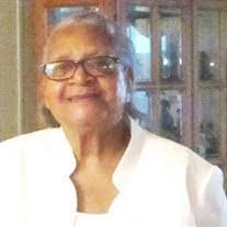 Casandra Kus's Instagram, Twitter & Facebook