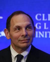 Obama to nominate former P&G CEO Bob McDonald as veterans secretary