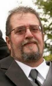 Carm Perri's Instagram, Twitter & Facebook