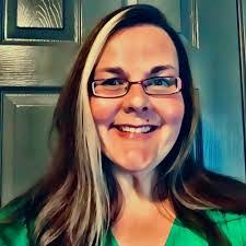 Sarah Mcgee's Instagram, Twitter & Facebook