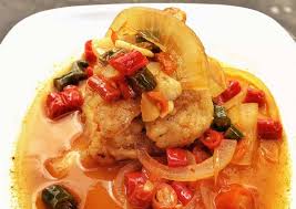 Menu masakan ini merupakan andalan dari sekian banyak menu dari olahan ikan. Bahan Mengolah Gurame Fillet Saos Padang Lezat