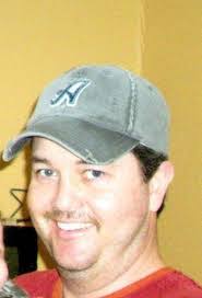 Luke Lindsay's Instagram, Twitter & Facebook