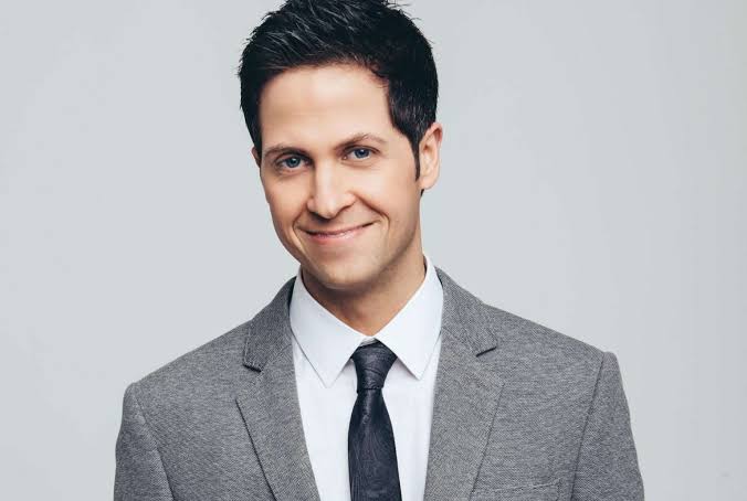 Wes Hampton Marks 20 Years With The Gaither Vocal Band - TCB - Wes Hampton
