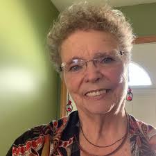 How to meet new people in Holland, Michigan?