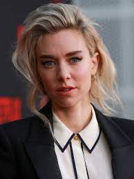 Vanessa Kirby Nearly Lost Her Role On The Crown Because Of A Bad Self Tanner Vanessa Kirby Vanessa Kirby The Crown Kirby