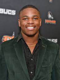 Next level: Hoover High spring athletic signing ceremony