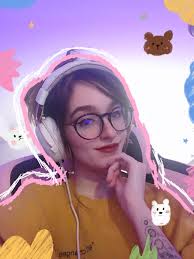 https://www.twitch.tv/laynierobins Heights are SCAWWIE!! 😱 Playing PEAK  with friends!