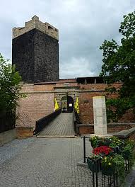 Ein denkmal mit namen erinnert an die opfer des faschismus. Cheb Wikipedia