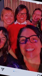 I finally had a sec to post this! Last Sunday was amazing! I’m so glad I  saw @nicblaine Nicole Blaine’s post for an hour set class @crowcomedy with  @imlaurahouse! What a show with super funny talented ...