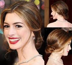 Hollywood Anne Hathaway Red Carpet Hairstyle Photos Oscar Hairstyles Anne Hathaway Hair Red Carpet Hair