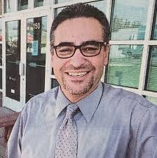 Tom Vialpando's Instagram, Twitter & Facebook