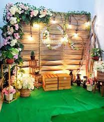 24 Rustic Country Wood Pallet Wedding Ideas Roses Rings Rustic Wedding Photos Rustic Wedding Diy Wedding Decorations On A Budget