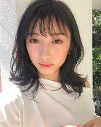 妊婦さんにおすすめの髪型30選 妊娠中もおしゃれなヘアスタイルにしよう folk ヘアスタイル ポニーテールアレンジ ロブヘア