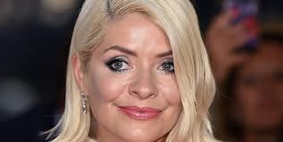 Holly Willoughby's £5 mascara revealed