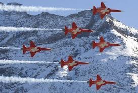 Jun 20, 2021 · cette fête a pour symbole la rose rouge quand le père est vivant et la rose blanche quand il est décédé 7. Fete Nationale Suisse Kampfflugzeuge Schweizer Armee Luftfahrt