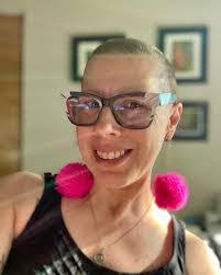 Emilie Benn's Instagram, Twitter & Facebook