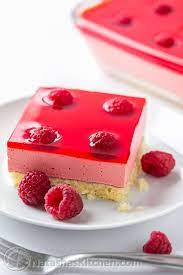 Raspberry Jello Cake Recipe Perfect For Parties And Potlucks And It S Kid Friendly Video Recipe I Jello Cake Recipes Raspberry Jello Cake Recipe Jello Cake