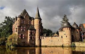 Arte gótico | Qué es, características, origen, importancia ...