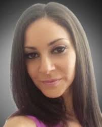 Melissa Bordes's Instagram, Twitter & Facebook