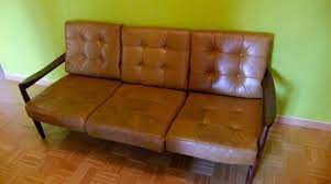 Pin Di Couch Modern