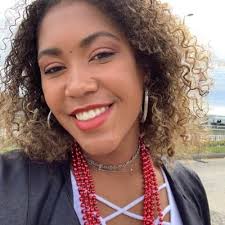 Jade Higgins (@JDevine24)