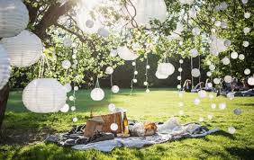 Home Furnishing Ideas And Inspiration Sprookjeslichten Picknick Buiten Ideeen