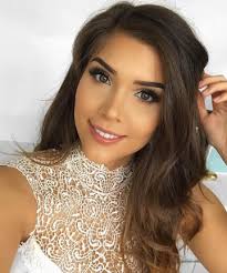 Haley Wight, 9 Beauty Bloggers Who Slayed Their DIY Bridal Makeup