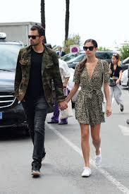 Sara sampaio has had 1 public relationship dating back to 2013. Sara Sampaio And Boyfriend Oliver Ripley Out In Cannes 09 Gotceleb