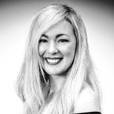 Francesca Bollinger's Instagram, Twitter & Facebook