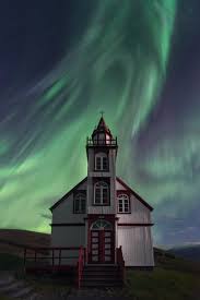 Hlidarendakirkja Church Reykjavik Iceland Northern Lights Tours See The Northern Lights Northern Lights Norway