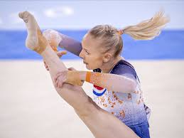 Jun 18, 2021 · sollten sich seine zwillingstöchter sanne und lieke sowie vera van pol und naomi visser für tokio qualifizieren, muss die kngu laut der einstweiligen verfügung wevers als trainer zur. 3 Iiizlmdzassm