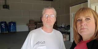 M&T Discount Outlet LLC was live.